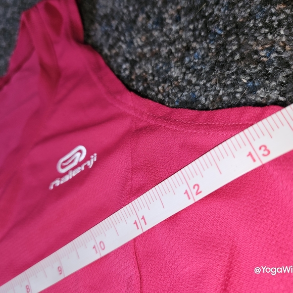 Singlet hot pink Kalenji by Deca XS running tank top very breathable - Picture 3 of 3